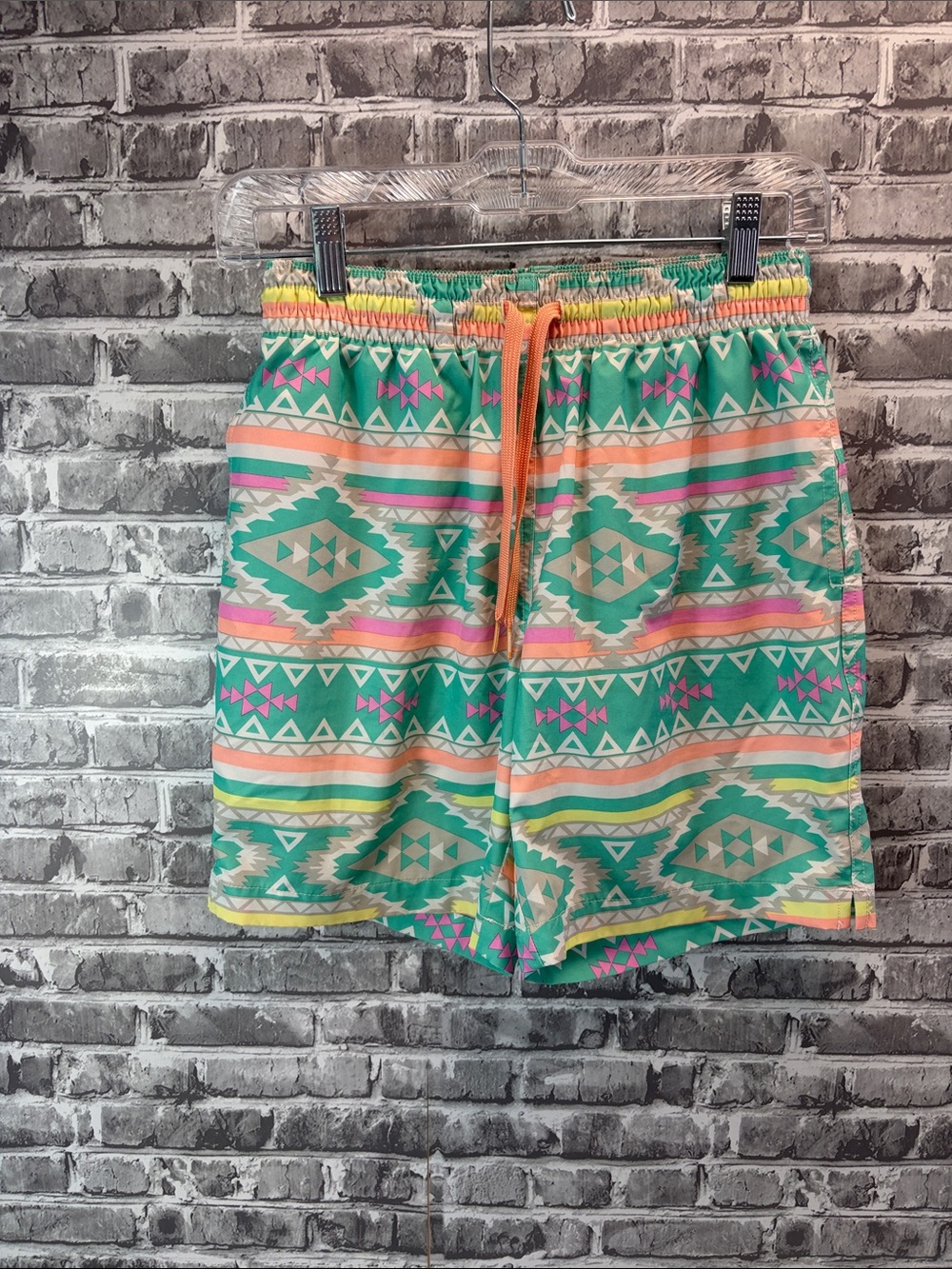 chubbies Aztec Print Athletic Shorts in Mint & Coral